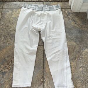 Under Armor Youth White Compression calf-length leggings